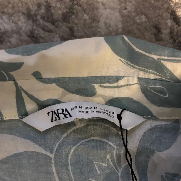 Two piece set - Picture 3 of 7